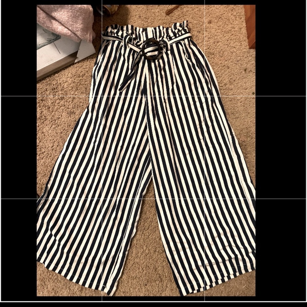 Light flowing summer pants made by cotton on